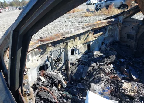 2017 Chrysler Pacifica Limited z USA, uszkodzony, nr VIN 2C4RC1GG0HR704403